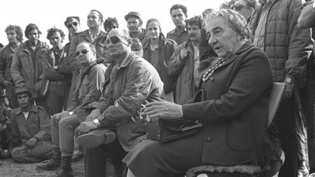 Meeting troops for the Yom Kippur War (http://www.timesofisrael.com ())